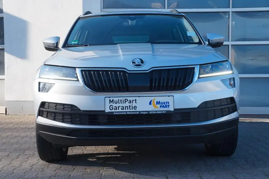 Main__Slider__Photo:Skoda Karoq 1.5l TSI ACT DSG STYLE*PDC*KAMERA*KEYLESS* 11/2021-1