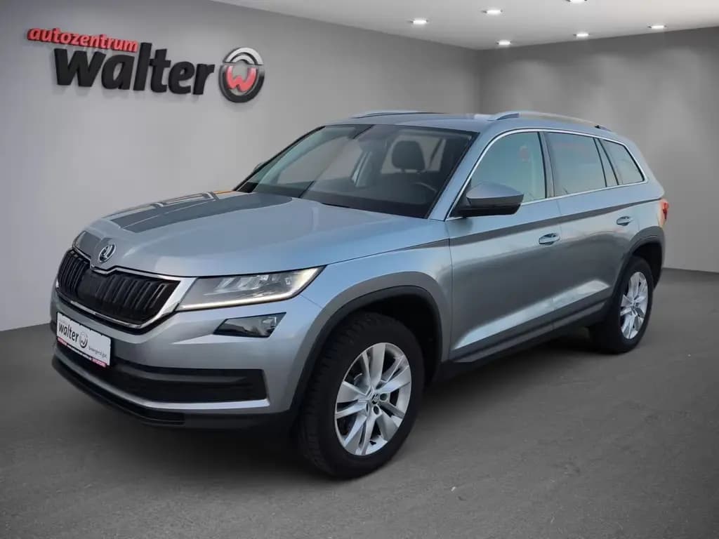 Main__Slider__Photo:Skoda Kodiaq *2.0l*Style*7-Sitzer*Ambiente*Navi*SHZ 02/2019-0