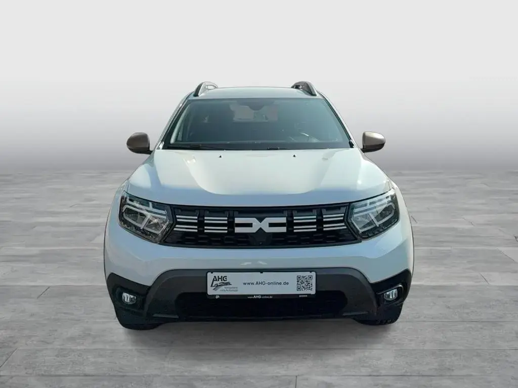 Main__Slider__Photo:Dacia Duster II 1.3 TCe 150 2WD Extreme Anhängerkupplu 04/2024-1