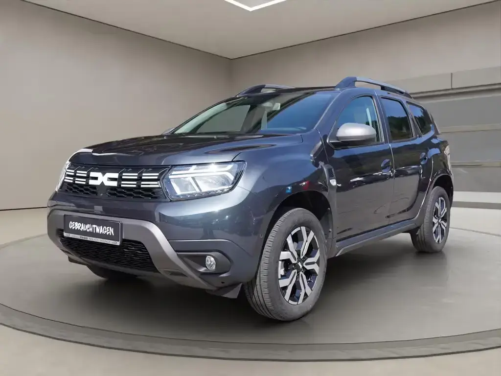 Main__Slider__Photo:Dacia Duster 1.3 TCE **Anhängerkupplung**LED ab 129€ m 01/2023-1