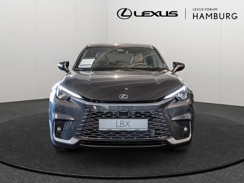 Main__Slider__Photo:Lexus LBX Relax MEMORY HUD 360-GRAD-KAMERA Leder 04/2026-1