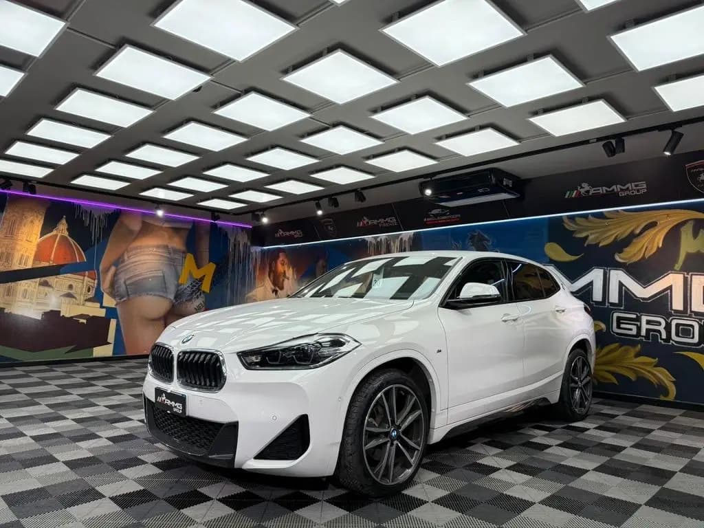 Main__Slider__Photo:Other Other Bmw X2 sDrive18d Goldplay Edition (305) 09/2022-0