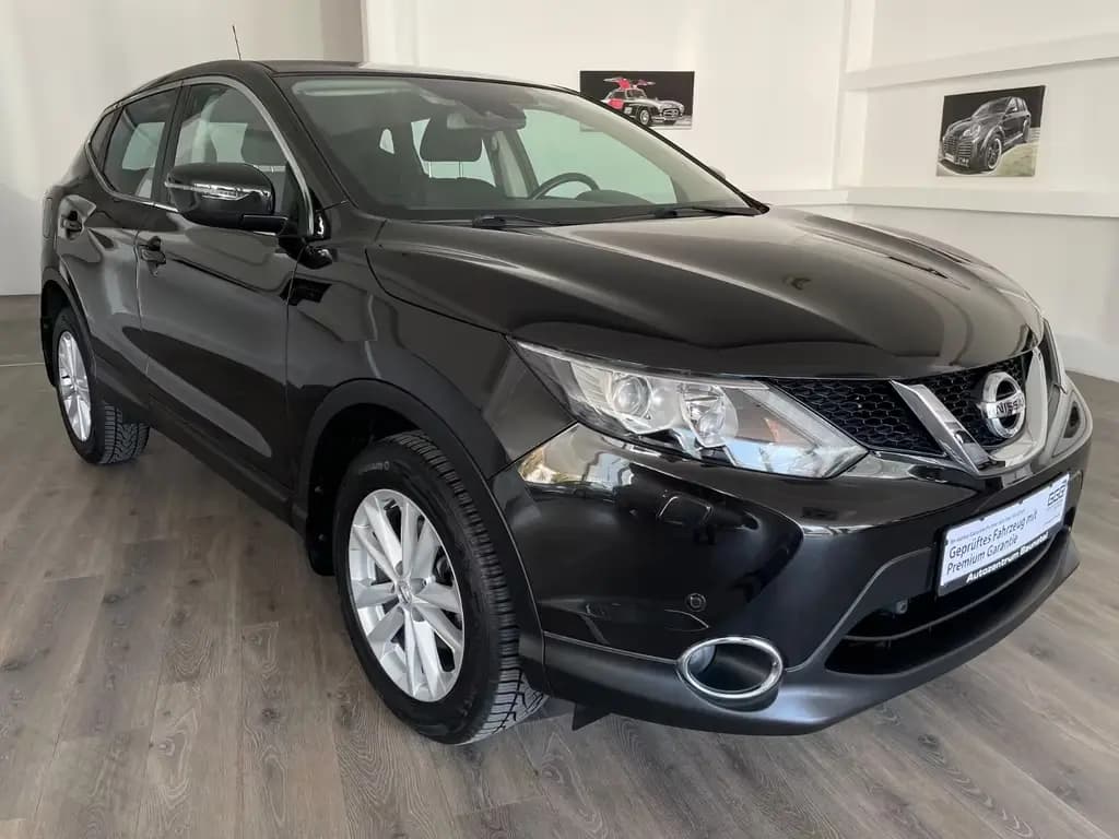 Main__Slider__Photo:Nissan Qashqai Exclusive 03/2017-0