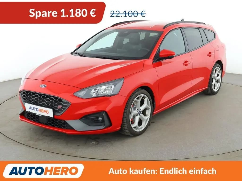 Main__Slider__Photo:Ford Focus 2.3 EcoBoost ST*NAVI*LED*PDC*CAM*SHZ*TEMPO 09/2020-0