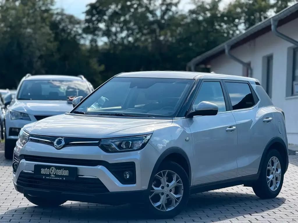 Main__Slider__Photo:Ssangyong Tivoli 1.2 T-GDi 2WD NAVI SHZ KAMERA 02/2021-0