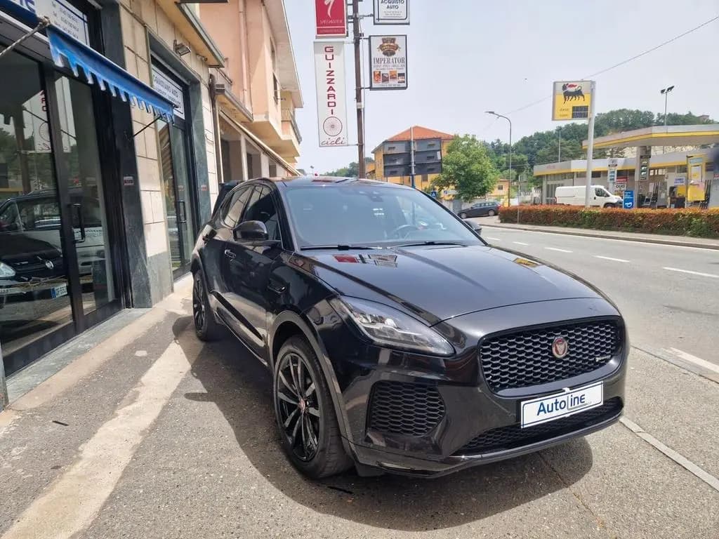 Main__Slider__Photo:Jaguar E-Pace 2.0D 150 CV AWD aut. R-Dynamic 14. 02/2019-0