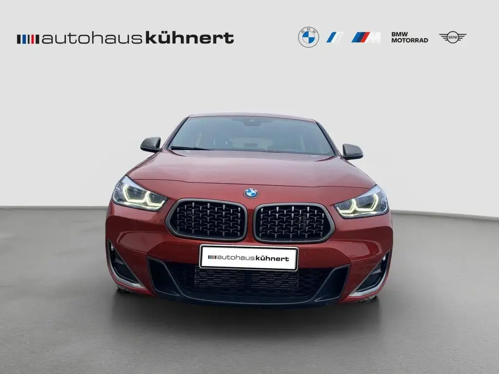 Main__Slider__Photo:BMW X2 M35i ///M-Sport LED HUD RFK HiFi Navi ParkAss 11/2021-1