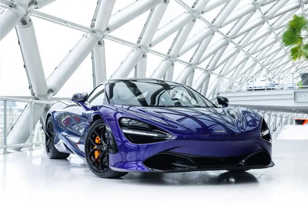 Main__Slider__Photo:McLaren 720S 4.0 V8 Performance | Lantana Purple | MSO B 01/2023-0