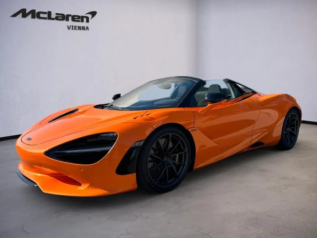 Main__Slider__Photo:McLaren 750S Spider / Ventura Orange / B&W / 360° null-0