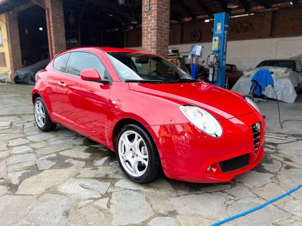 Main__Slider__Photo:Alfa Romeo MiTo 1.4 T 155 CV bose pinze 4 pompan 06/2009-0