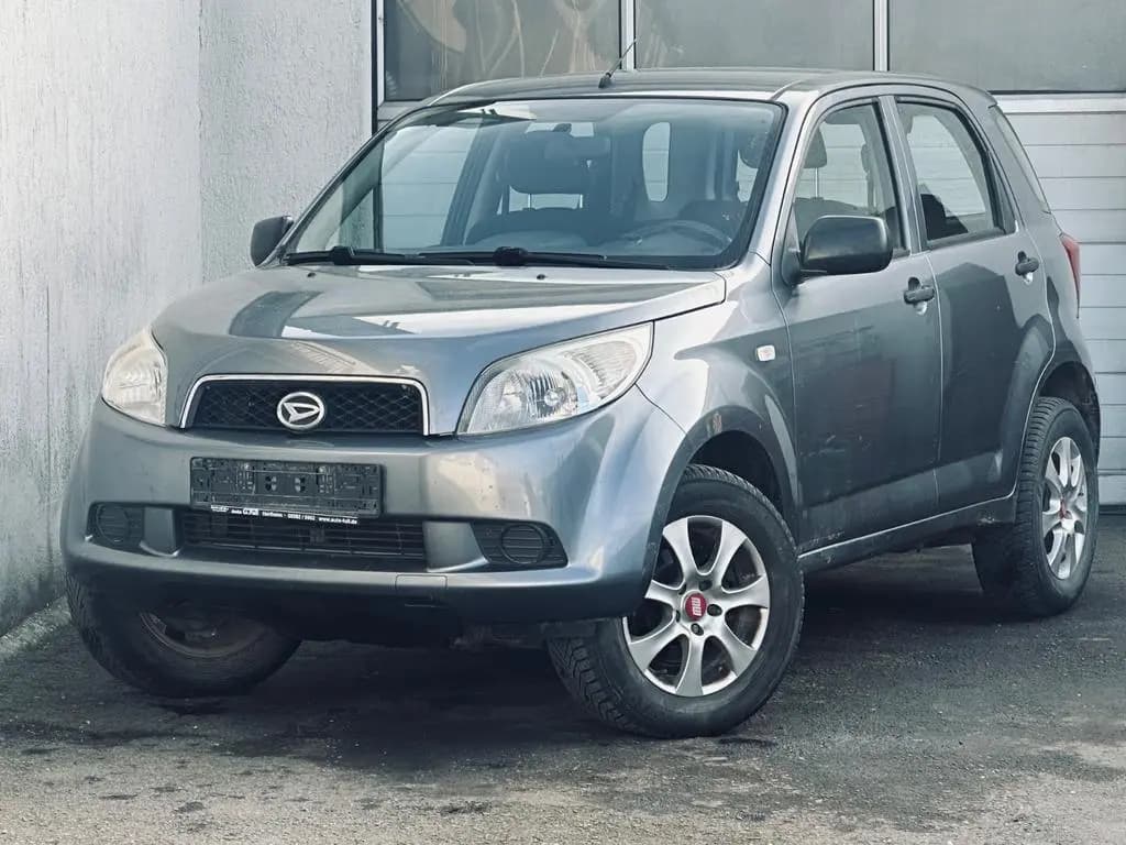 Main__Slider__Photo:Daihatsu Terios Basis 4x4*ALU*AHK* 08/2006-0