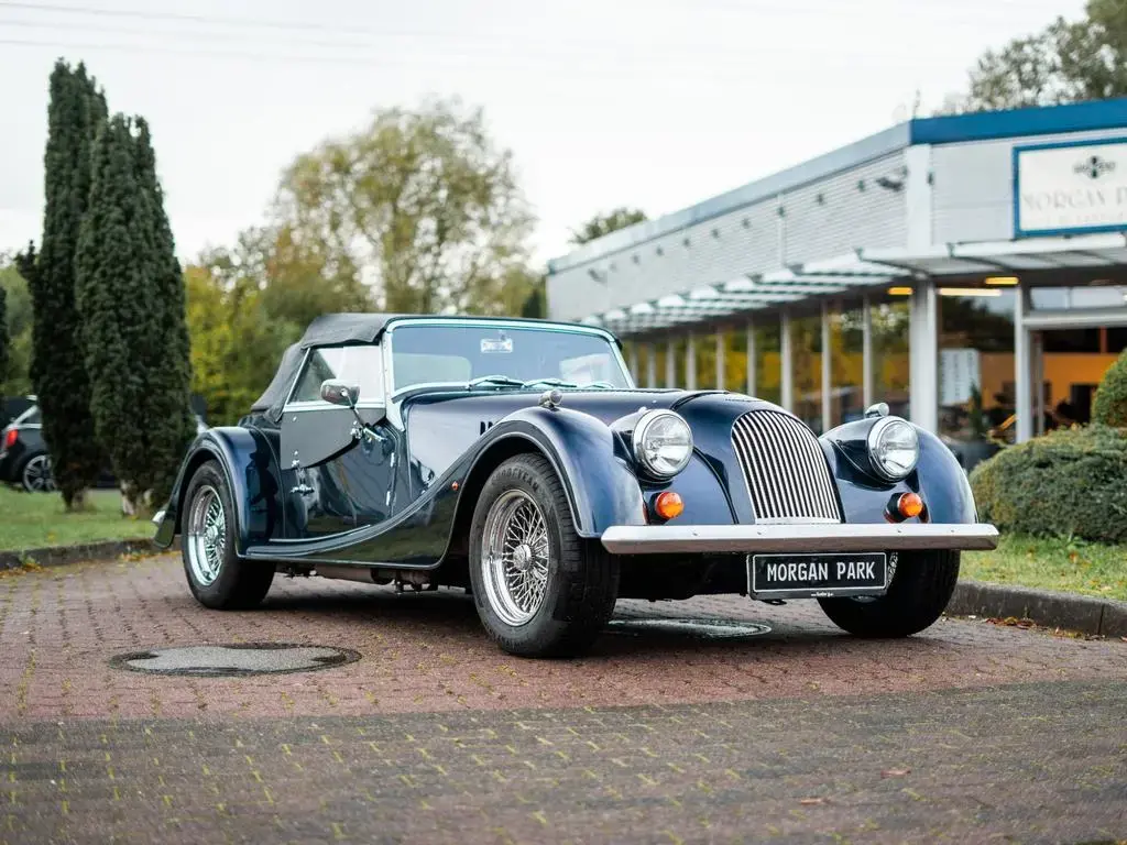 Main__Slider__Photo:Morgan Roadster 3,7 L V6 *1 Hand* + Sonderlack + 04/2014-1