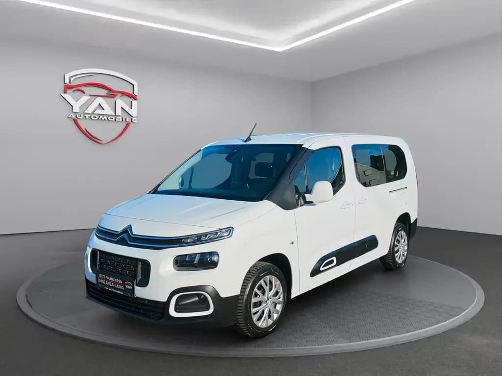 Main__Slider__Photo:Citroën Berlingo Feel XL 1.5 HDI 7 Sitzer 07/2021-0
