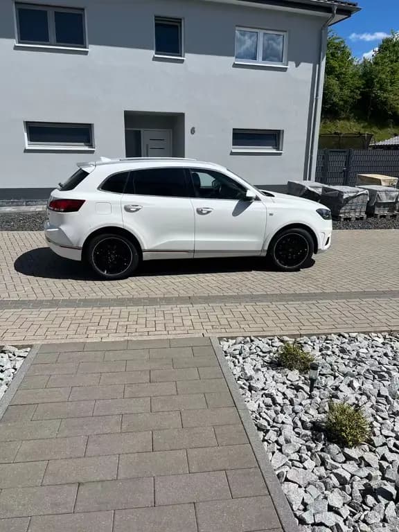 Main__Slider__Photo:Borgward Other BX 7 TS, mit Massagesitze, Sitzheizung V.u.H 08/2021-0