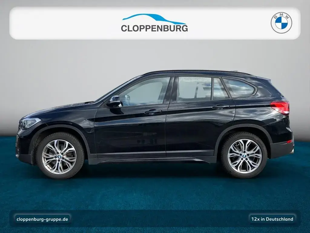 Main__Slider__Photo:BMW X1 sDrive18i Sport Line Navi+SHZ+HiFi+Klimaaut. 12/2020-1