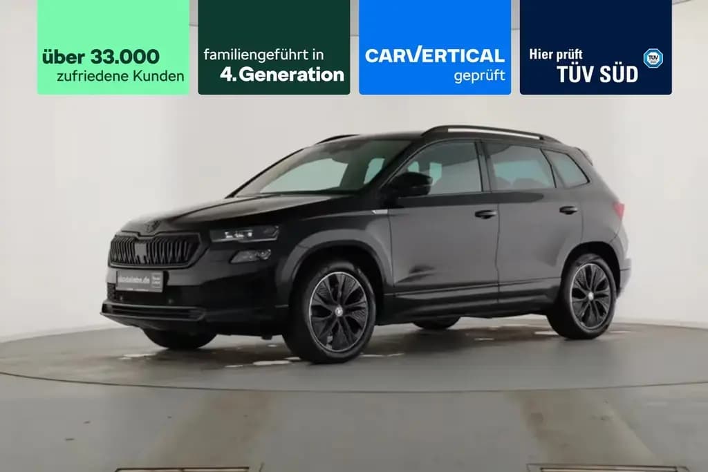 Main__Slider__Photo:Skoda Karoq SPORTLINE 190PS DSG 4X4 -FRONTSCHEIBENHZG- 01/2023-0