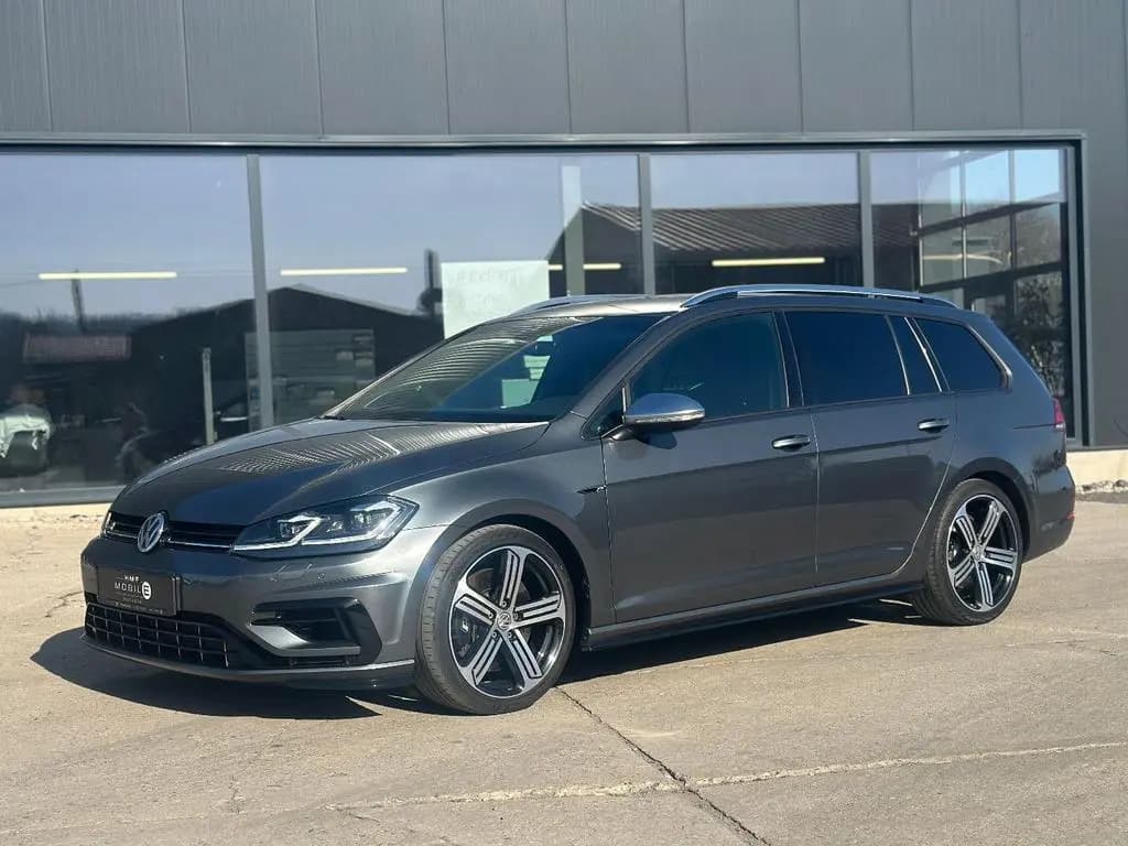 Main__Slider__Photo:Volkswagen Golf 7 Variant R 4Motion / LED/ DYNAUDIO 12/2019-0