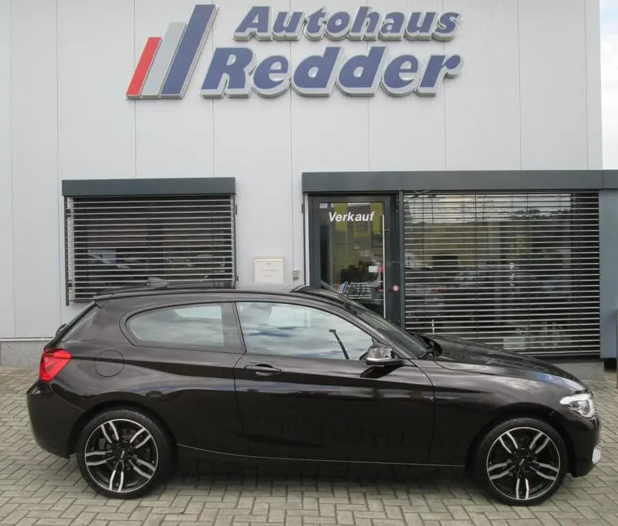 Main__Slider__Photo:BMW 1 Series 116 i Advantage 03/2019-0