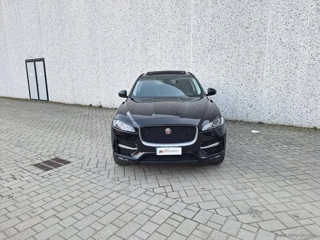Main__Slider__Photo:Jaguar F-Pace F-Pace 2.0 D 180 CV AWD aut. R-Sport TETT 03/2018-0