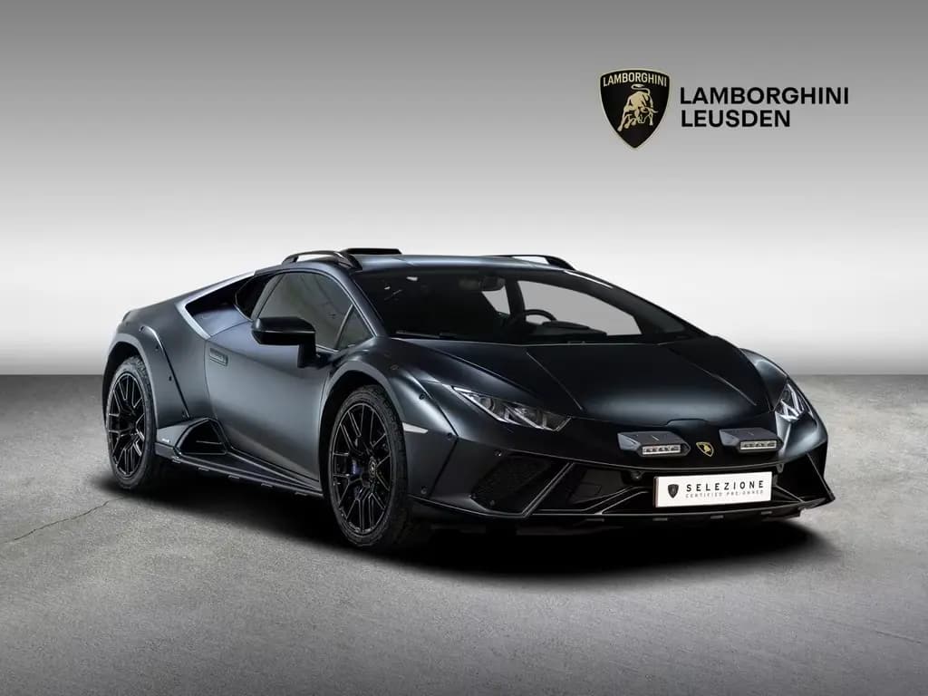 Main__Slider__Photo:Lamborghini Huracán Sterrato MY2023 08/2023-0