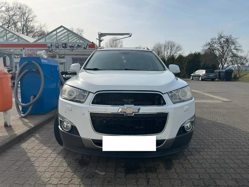 Main__Slider__Photo:Chevrolet Captiva 2.2TD LT FWD 7-Sitzer LT 02/2013-0