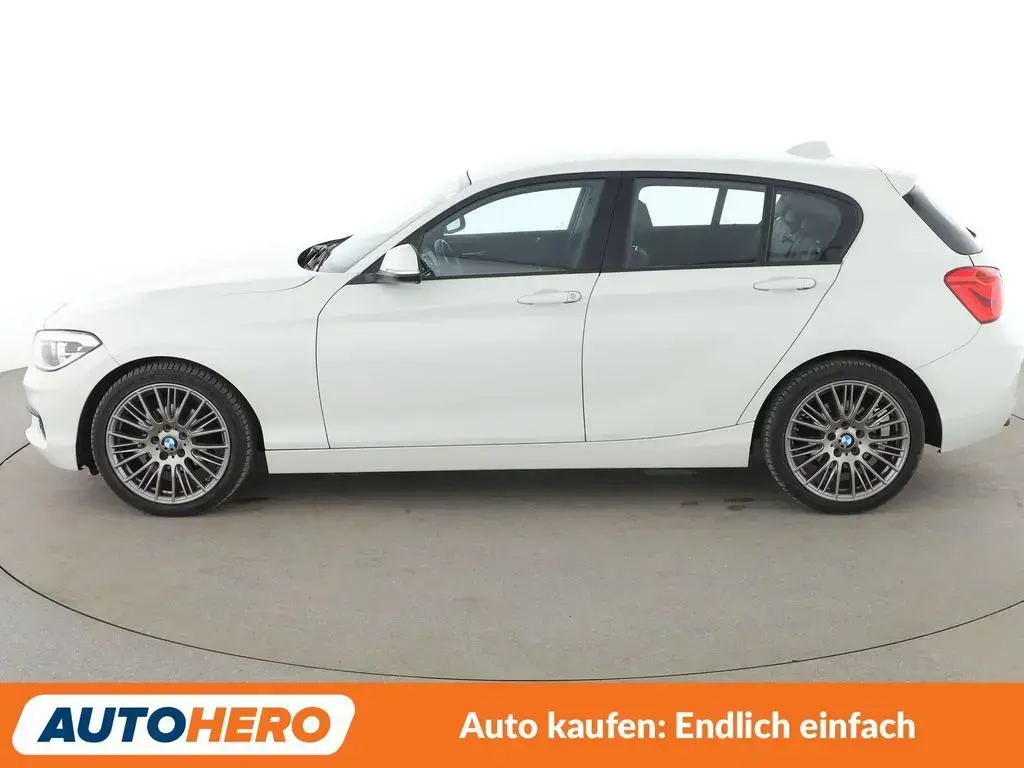 Main__Slider__Photo:BMW 1 Series 118i Advantage Aut.*NAVI*LED*TEMPO*PDC* 06/2019-1