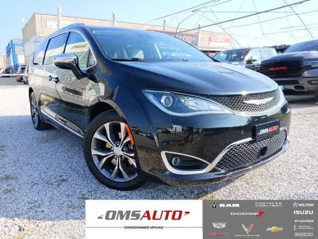 Main__Slider__Photo:Chrysler Other CHRYSLER Pacifica 3.6L V6 Limited 7 posti 06/2018-0