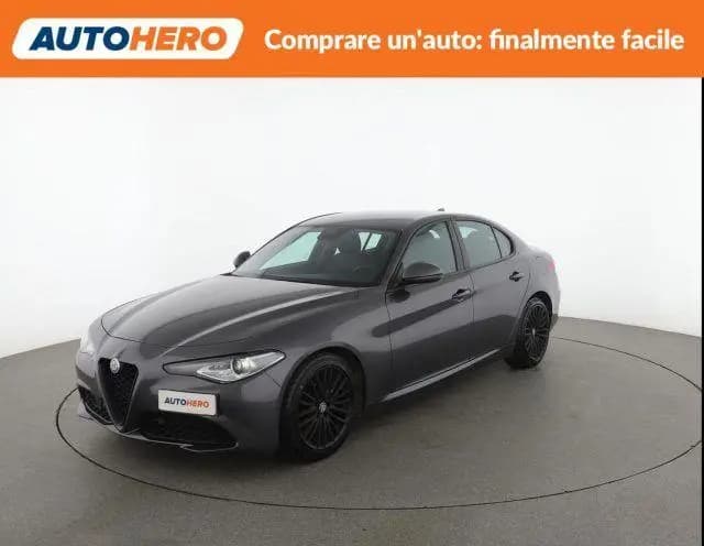 Main__Slider__Photo:Alfa Romeo Giulia ROMEO Giulia 2.2 Turbodiesel 180 CV AT8 Sup 06/2017-0