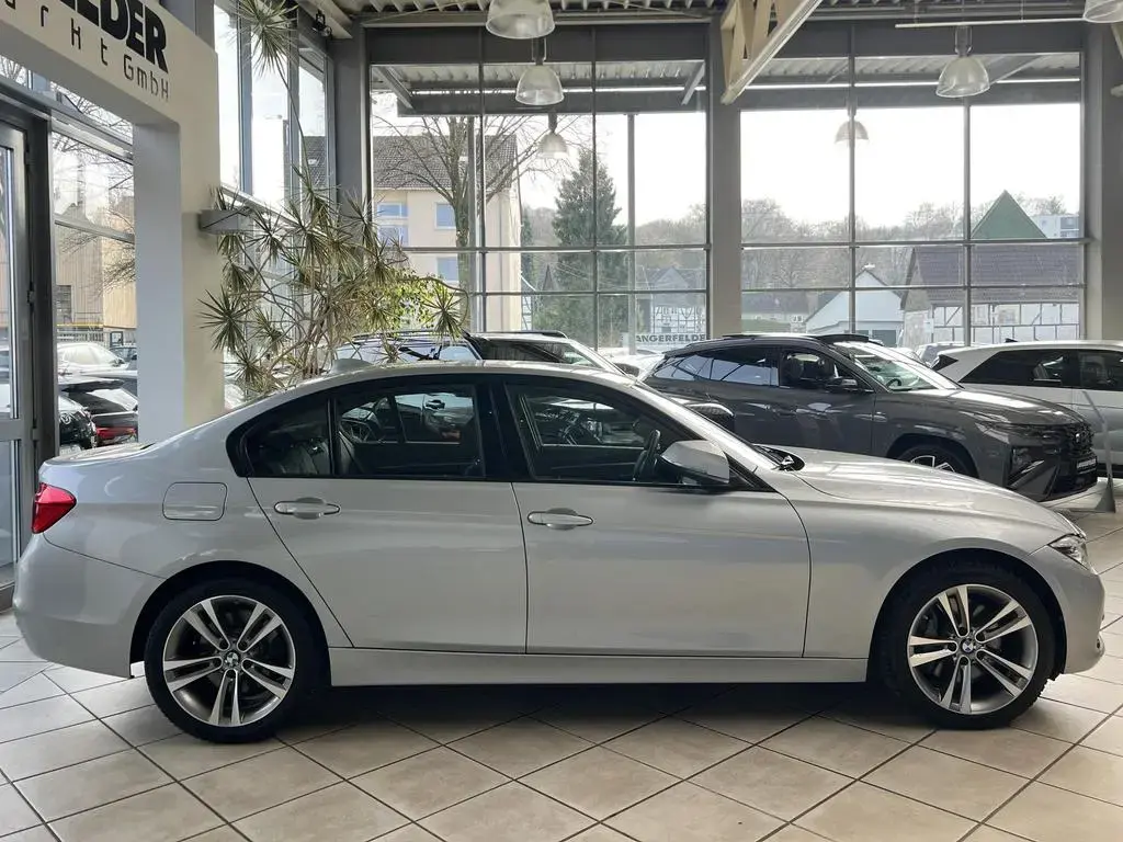 Main__Slider__Photo:BMW 3 Series 340 i xDrive Sport Line NAVI*HUD*MEMORY*KAMERA* 03/2018-1