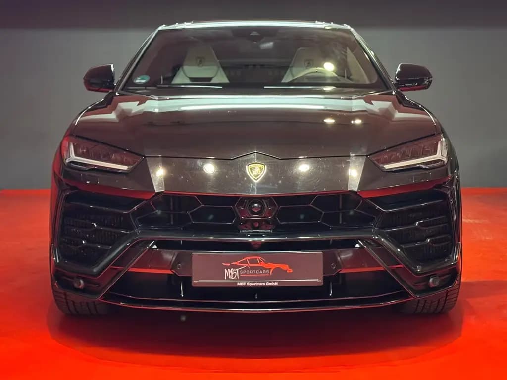 Main__Slider__Photo:Lamborghini Urus /4.0 V8 650PS/1.HAND/PANO/22" & 23"/SERVICE! 09/2020-0