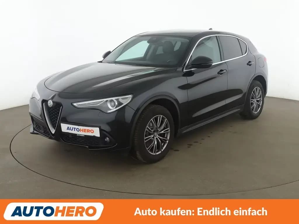 Main__Slider__Photo:Alfa Romeo Stelvio 2.2 JTDM Super Q4 Aut.*NAV*XENON*ACC*CAM*PDC* 11/2017-0
