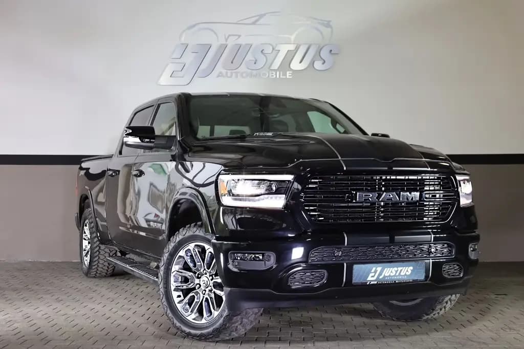Main__Slider__Photo:Dodge RAM 5.7 Laramie/BRC GAS/AHK/APPLE/SHZ/LHZ/R20 12/2022-0