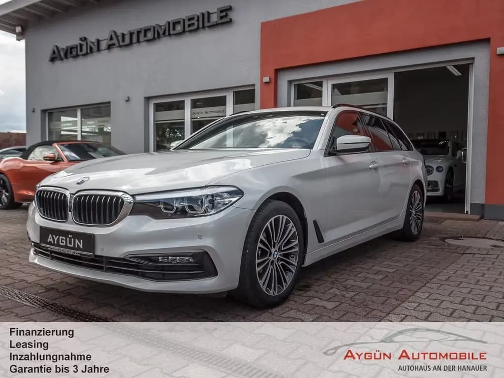 Main__Slider__Photo:BMW 520 d Touring*Individual*Sport Line*Pano*LED*ACC* 05/2020-0