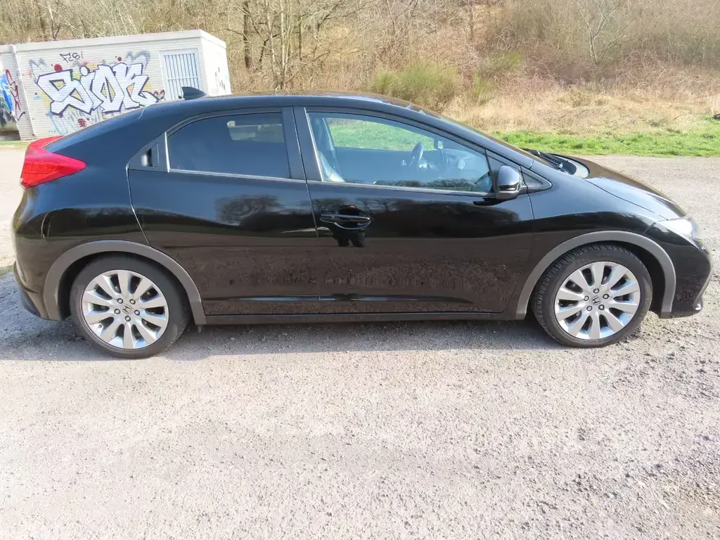 Main__Slider__Photo:Honda Civic AUTOMATIK 1.8 Executive 62000km 04/2012-1