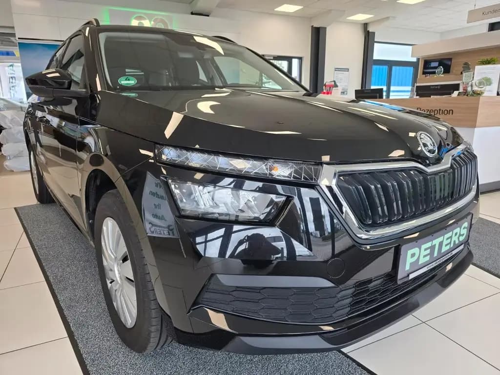 Main__Slider__Photo:Skoda Kamiq Tour PDC Tempomat Fronradar-Assistent 06/2022-0
