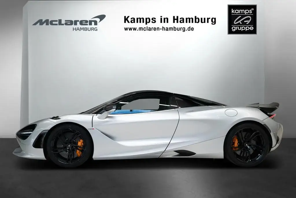 Main__Slider__Photo:McLaren 750S Spider I Full Carbon Options I Senna Seats 04/2024-1