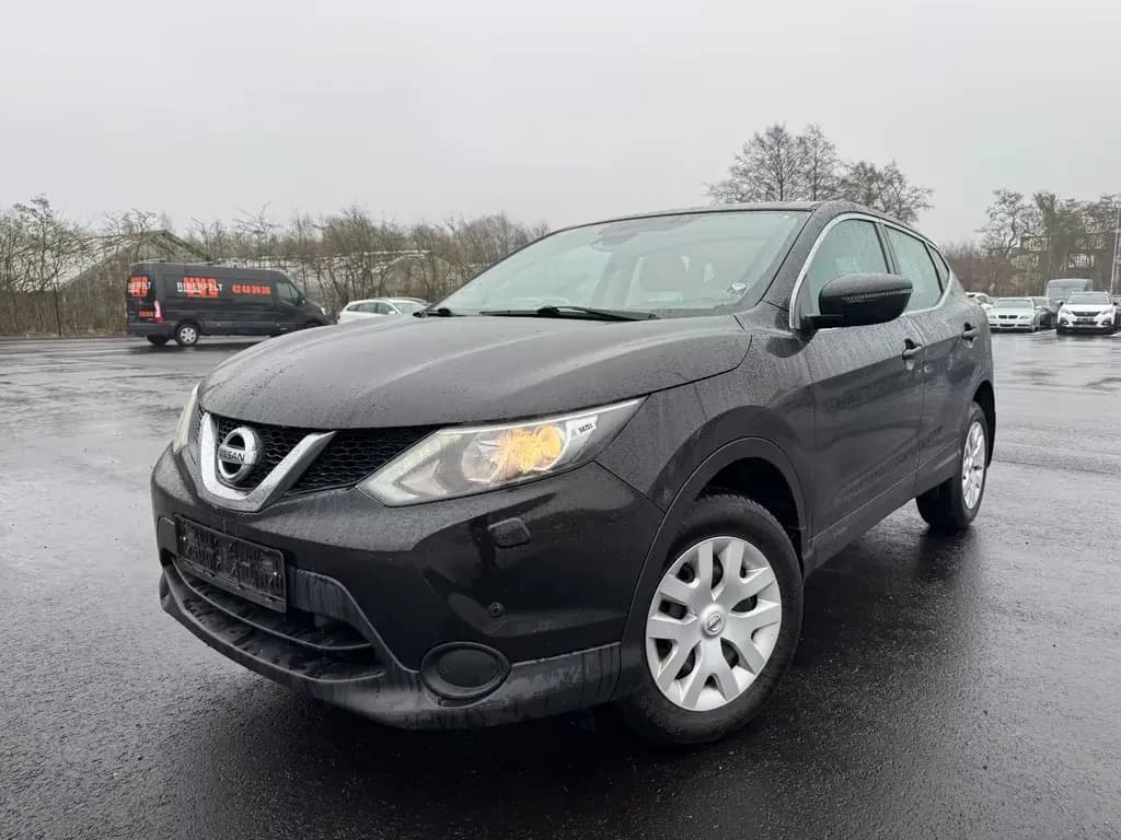 Main__Slider__Photo:Nissan Qashqai 1.2 116PS DIG-T Visia 56751 12/2015-0