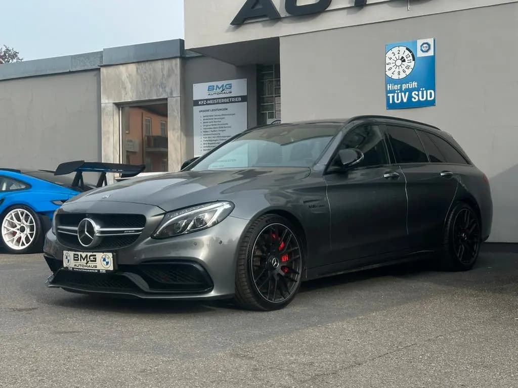 Main__Slider__Photo:Mercedes-Benz C-Class AMG Perf.Sitze HUD 360° Burmester Distronic 06/2017-0