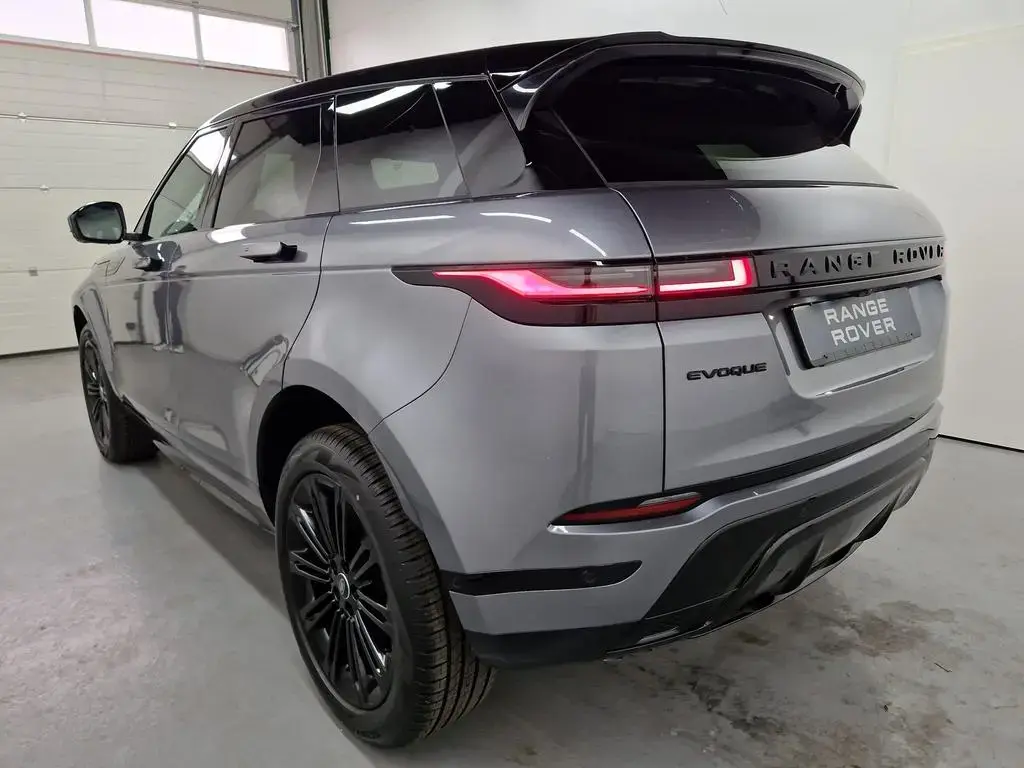 Main__Slider__Photo:Land Rover Range Rover Rover Evoque D200 Dynamic SE Pano Black 08/2025-1