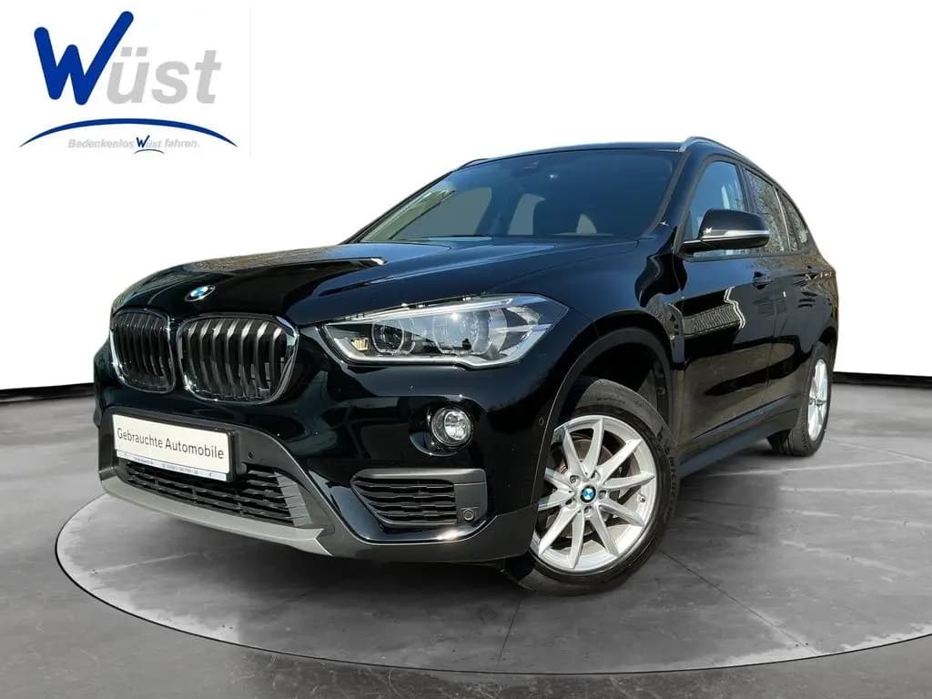 Main__Slider__Photo:BMW X1 sDrive18i Advantage LED Kamera Navi Tempomat 03/2019-0