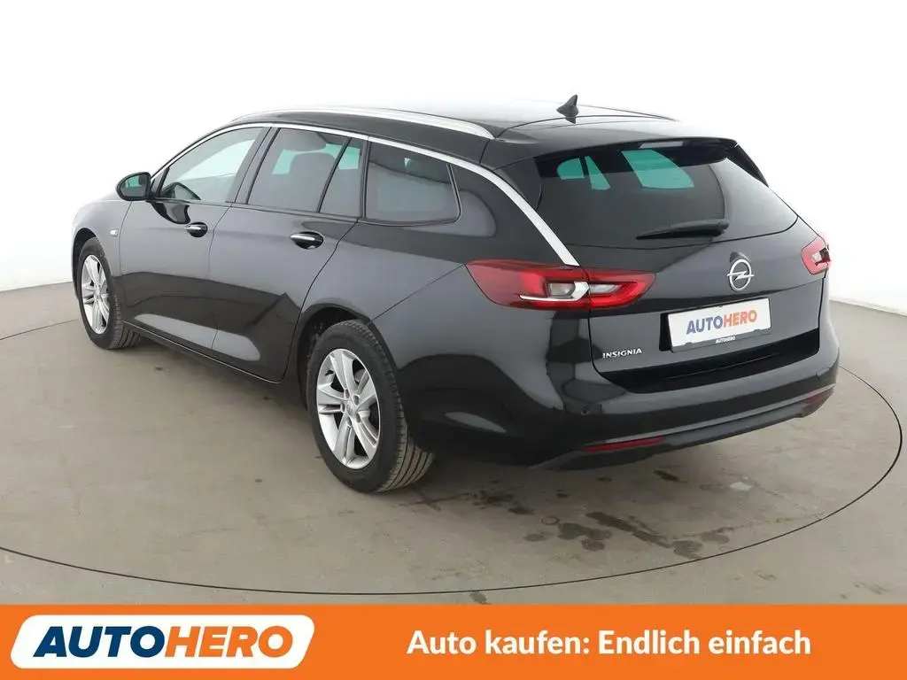 Main__Slider__Photo:Opel Insignia Sports Tourer 1.5 SIDI Turbo INNOVATION 03/2019-1