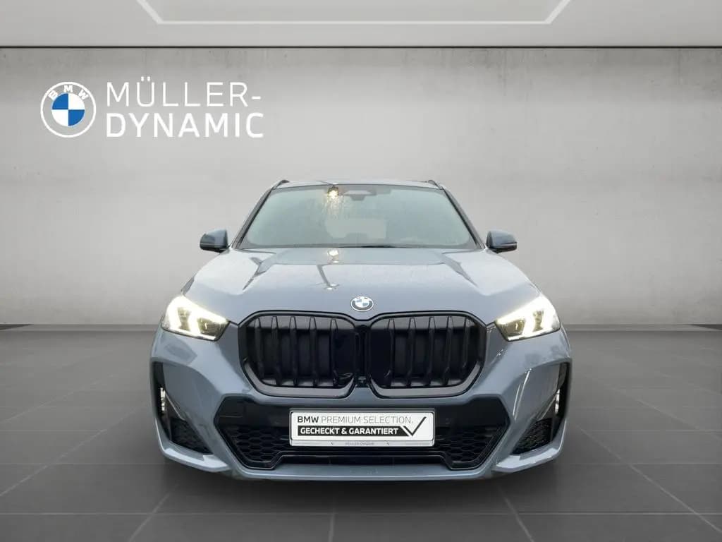Main__Slider__Photo:BMW X1 xDrive23i M SPORT LED HUD PANO HIFI 360° KAME 02/2023-0