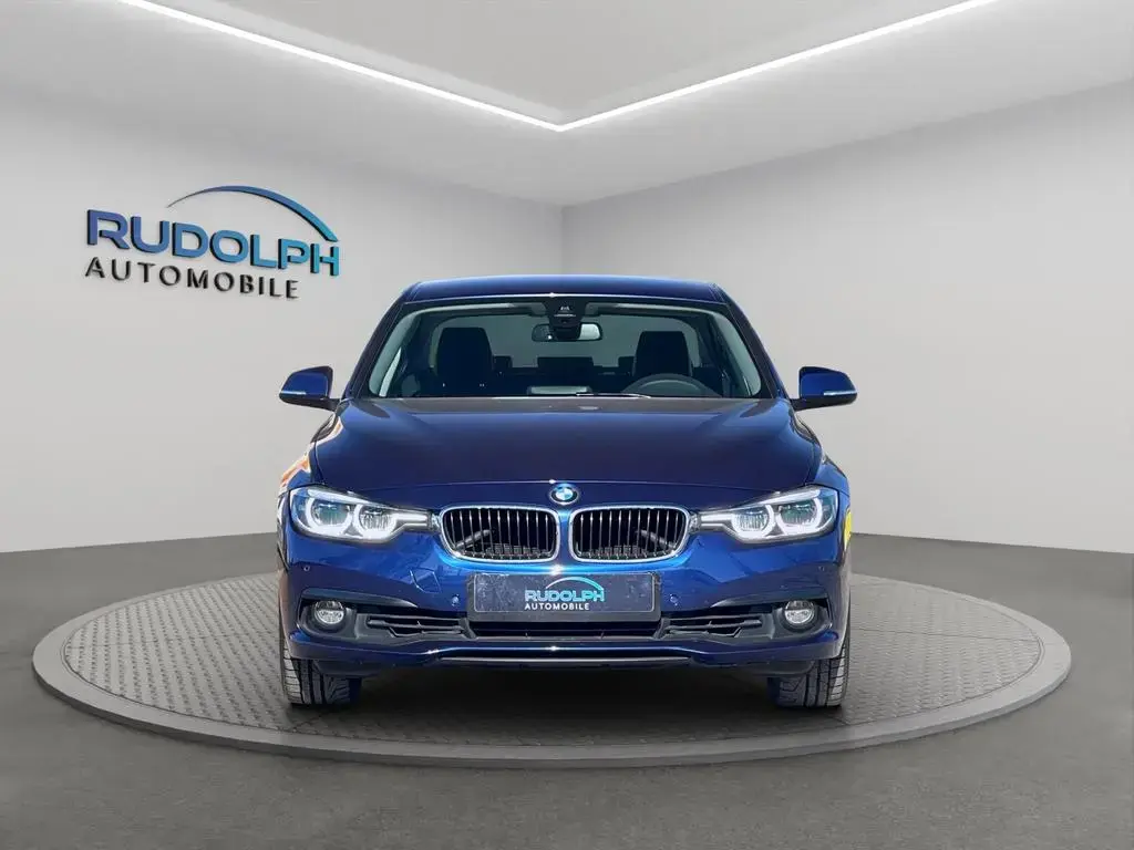 Main__Slider__Photo:BMW 3 Series 330i 2,0 AUTOMATIK LEDER LED SCHECKHEFT GARANTIE 09/2018-1