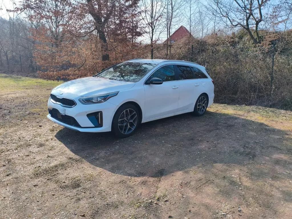 Main__Slider__Photo:Kia Ceed / Ceed 1.4 T-GDI GT Line SW GT Line 11/2019-0