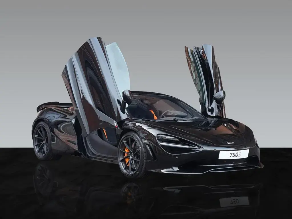 Main__Slider__Photo:McLaren 750S Spider null-1