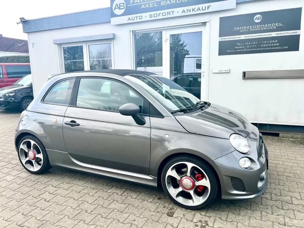 Main__Slider__Photo:Abarth 595 Competizione Estetico/Monza/Brembo/Rennsitze 05/2015-0