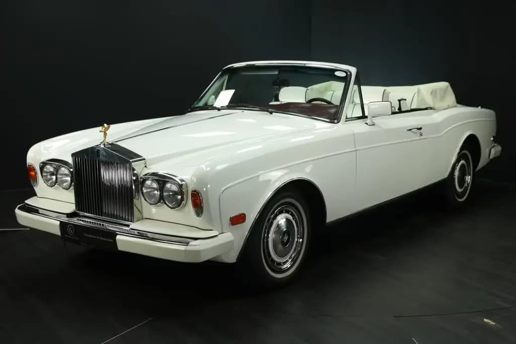 Main__Slider__Photo:Rolls-Royce Corniche III Cabrio mit Airbag und ABS ! 07/1991-0