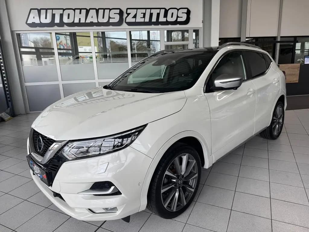 Main__Slider__Photo:Nissan Qashqai Tekna Automatik*Leder*Pano*LED*RFK*Bose* 02/2020-0