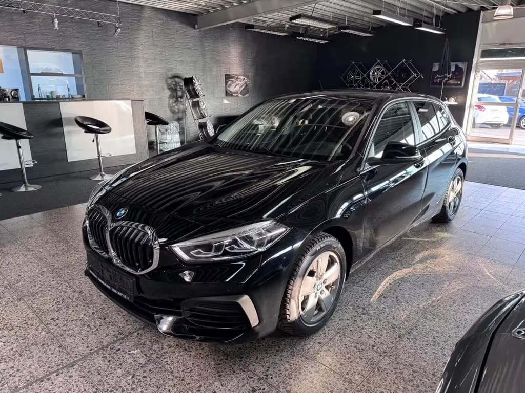 Main__Slider__Photo:BMW 1 Series 118 i Advantage*AUTOMATIK*LED*BUSINESS-PROF* 07/2020-0