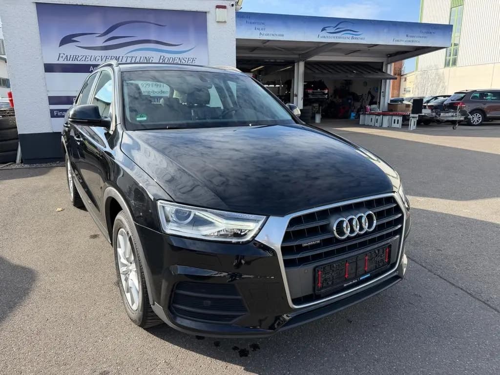 Main__Slider__Photo:Audi Q3 quattro S-Tronic Apple Keyless Navi Shz 04/2018-0
